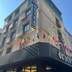 Oez Duenya اسطنبول