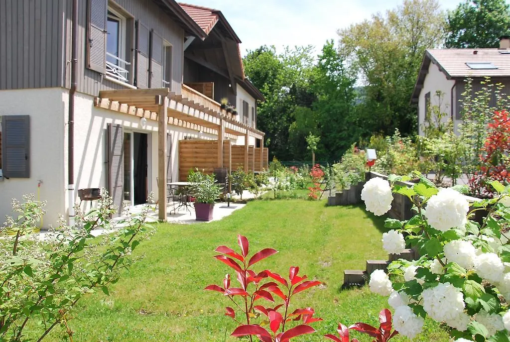 Villa Catalina Annecy 0*,  France